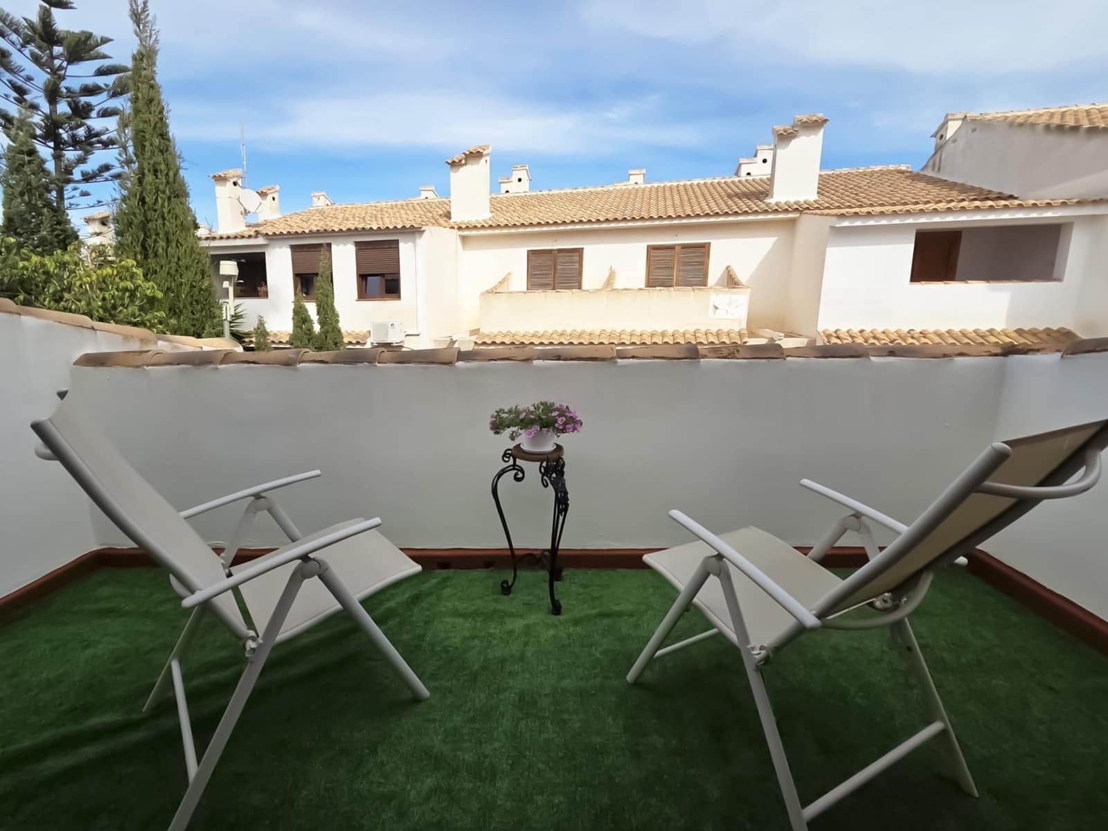 Bungalow de 3 habitaciones en Gran Alacant en venta con piscina garaje - 315.000 € (Ref: 9627600)