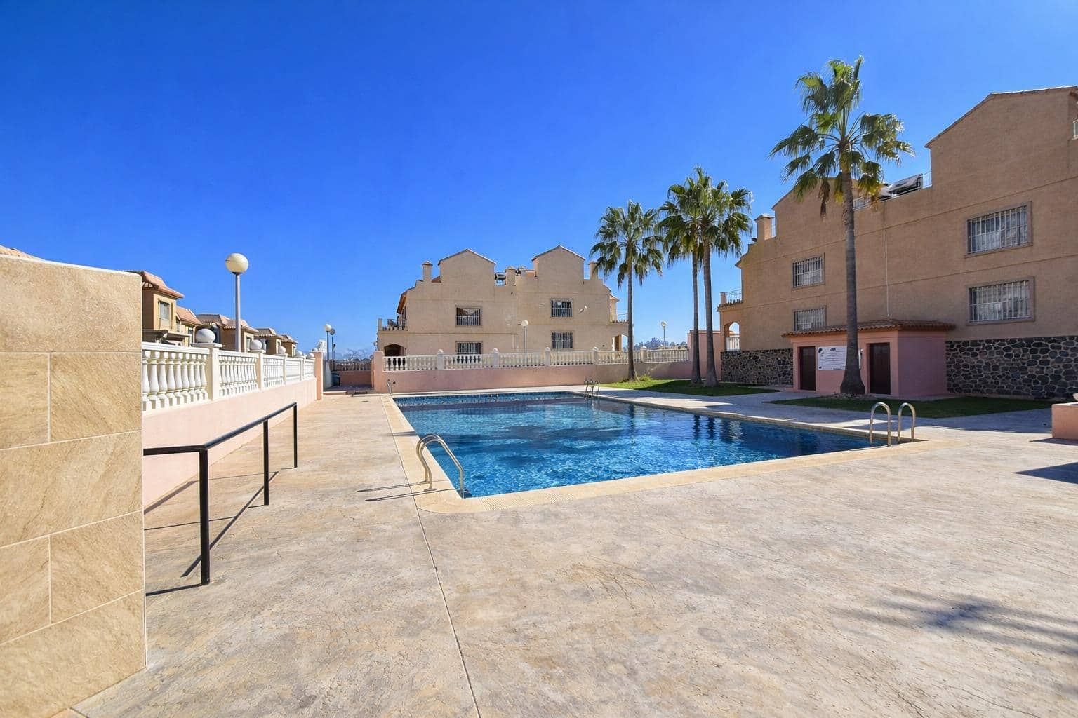 3 soverom Bungalow til salgs i Gran Alacant med svømmebasseng - € 229 000 (Ref: 9630027)