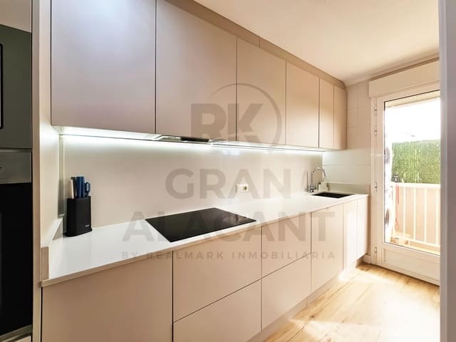 4 bedroom Bungalow for sale in Santa Pola with pool garage - € 289,900 (Ref: 9634335)