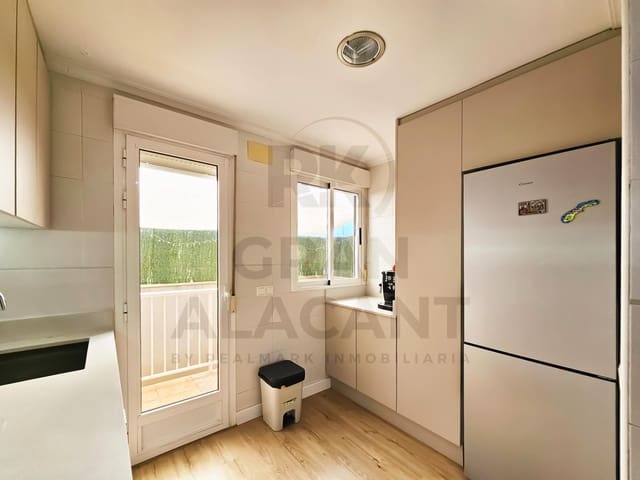 4 bedroom Bungalow for sale in Santa Pola with pool garage - € 289,900 (Ref: 9634335)