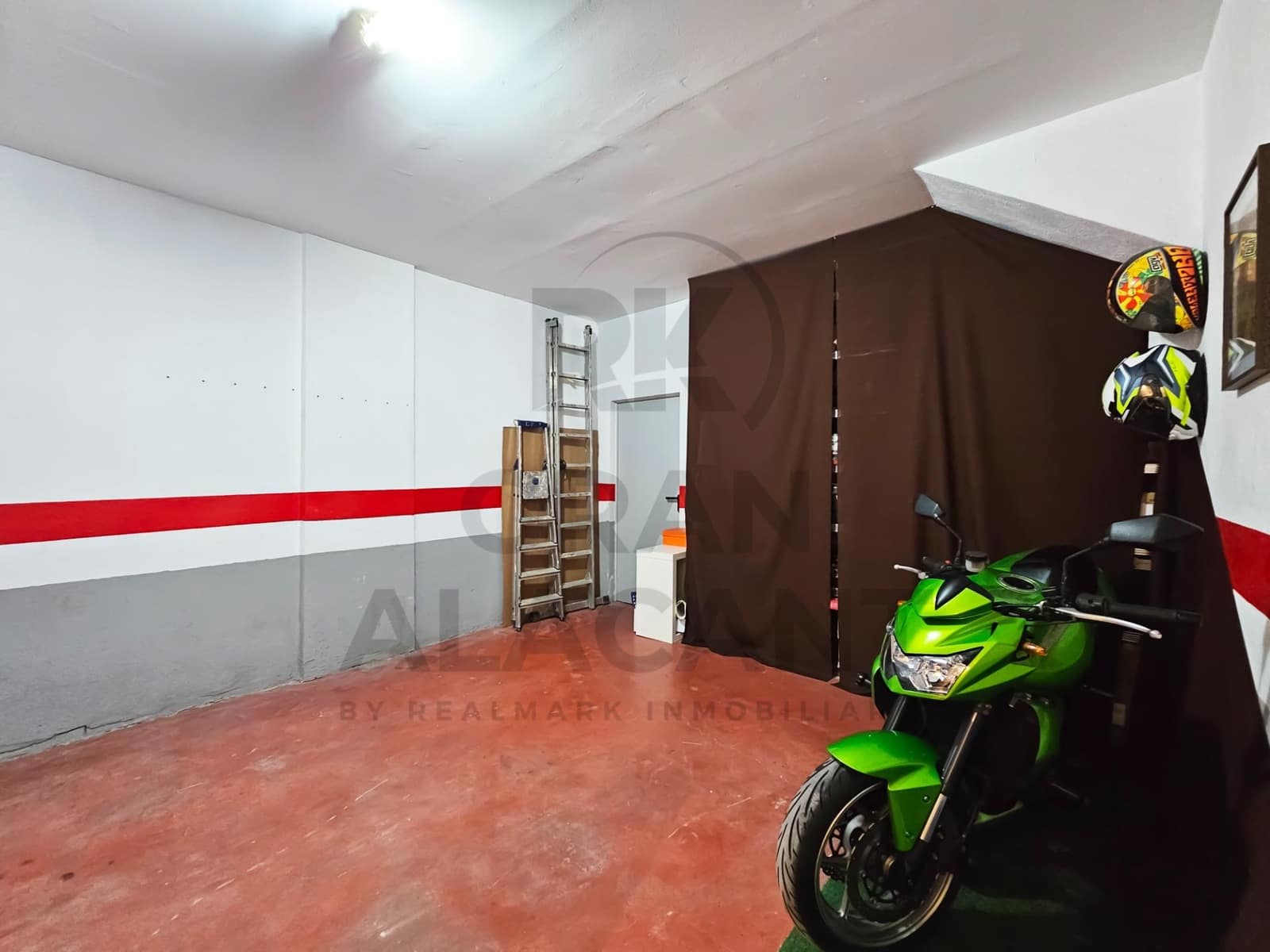 4 bedroom Bungalow for sale in Santa Pola with pool garage - € 289,900 (Ref: 9634335)