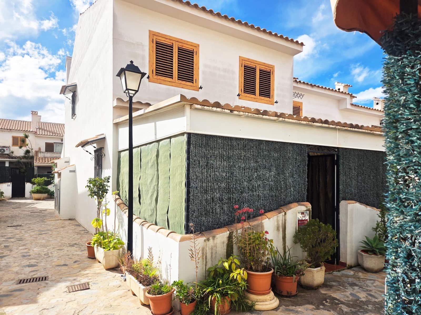 3 sypialnia Bungalow na sprzedaż w Gran Alacant z basenem garażem - 279 900 € (Ref: 9634336)