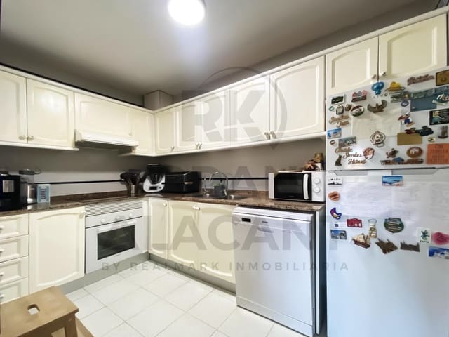 4 soverom Bungalow til salgs i Novamar - Mediterráneo, Santa Pola med svømmebasseng garasje - € 276 000 (Ref: 9645063)