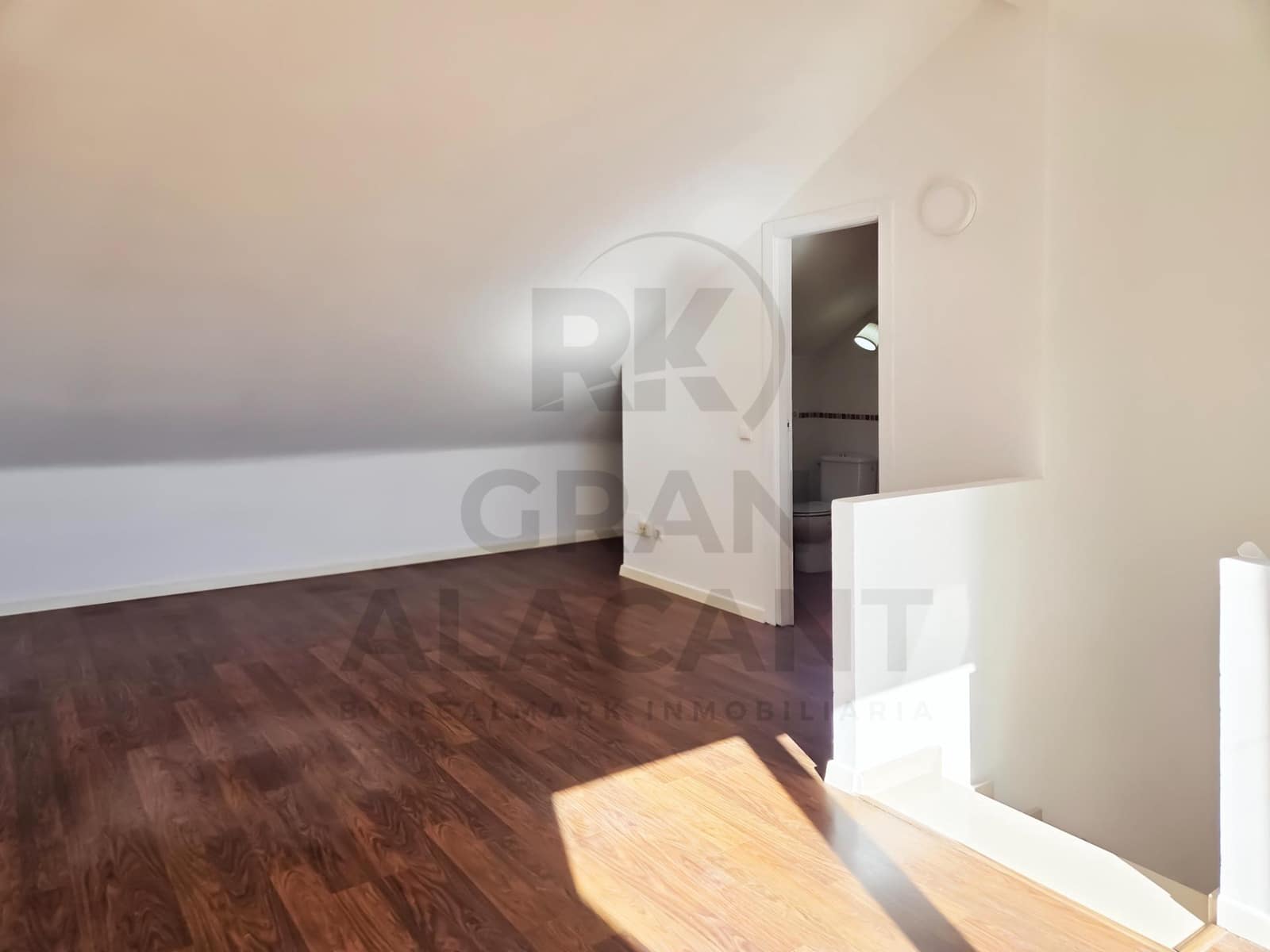 3 bedroom Apartment for sale in Gran Alacant with pool - € 339,000 (Ref: 9659474)
