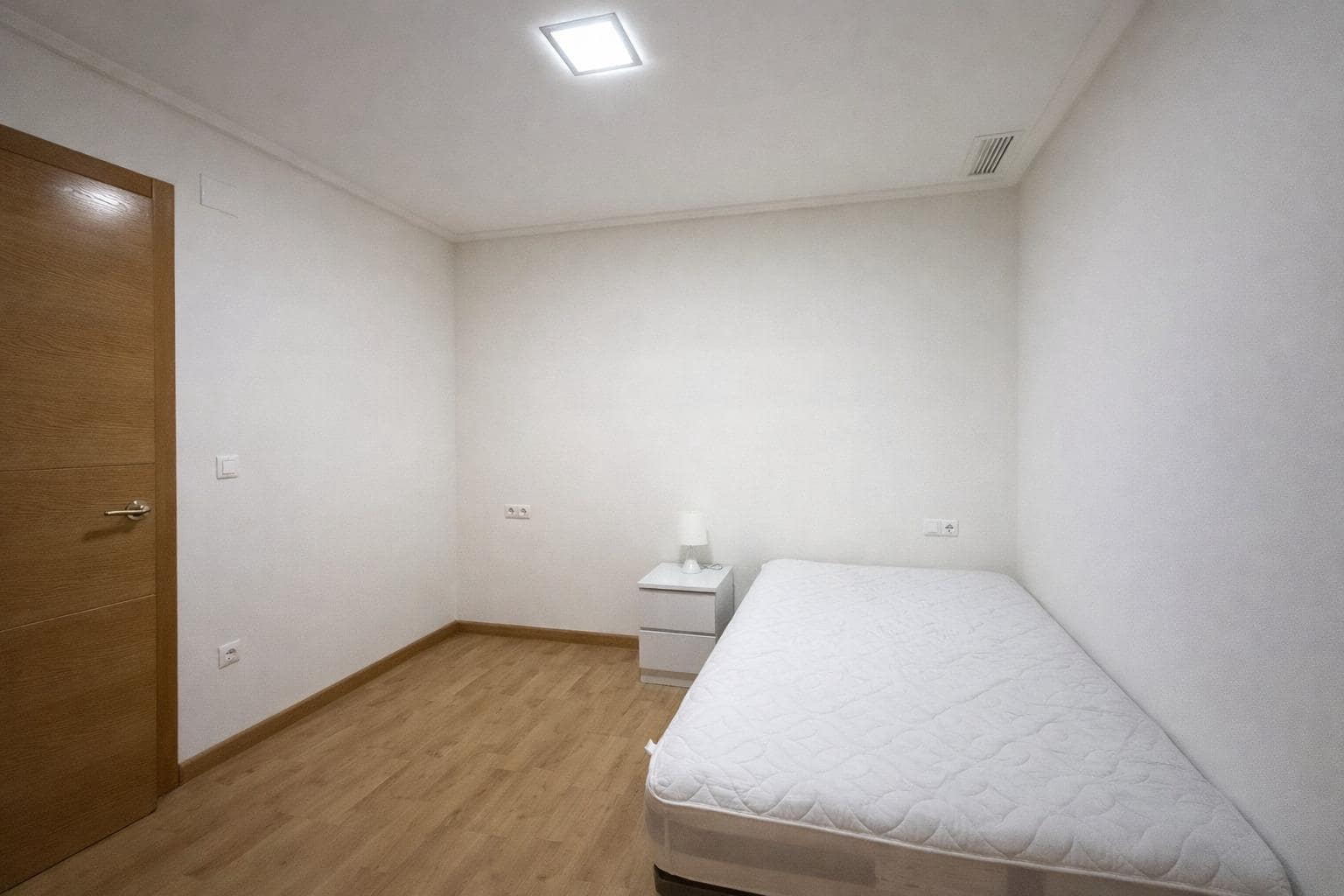 3 bedroom Flat for sale in Elche / Elx - € 219,990 (Ref: 9674276)