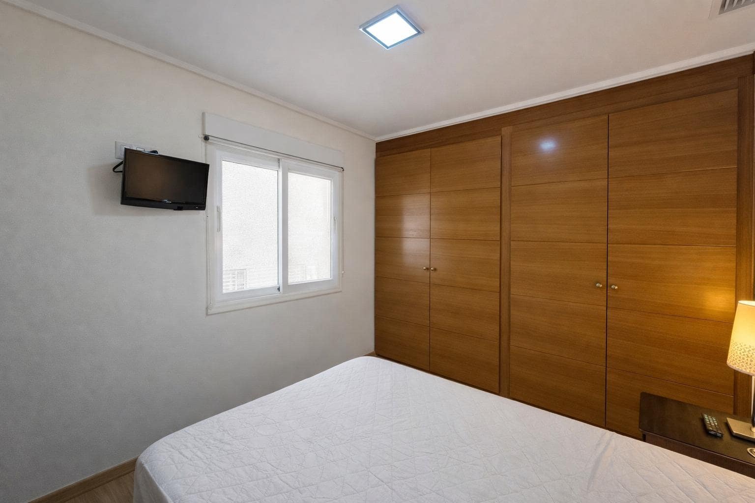 3 bedroom Flat for sale in Elche / Elx - € 219,990 (Ref: 9674276)