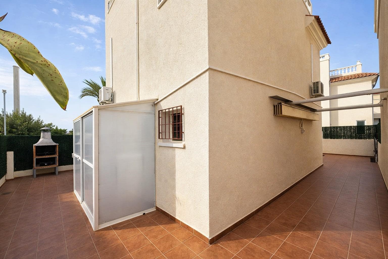 3 soveværelse Villa til salg i Gran Alacant med swimmingpool garage - € 384.900 (Ref: 9695389)