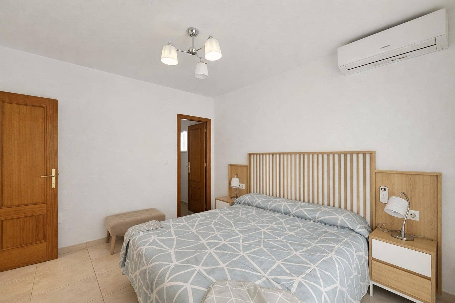 3 soveværelse Villa til salg i Gran Alacant med swimmingpool garage - € 384.900 (Ref: 9695389)