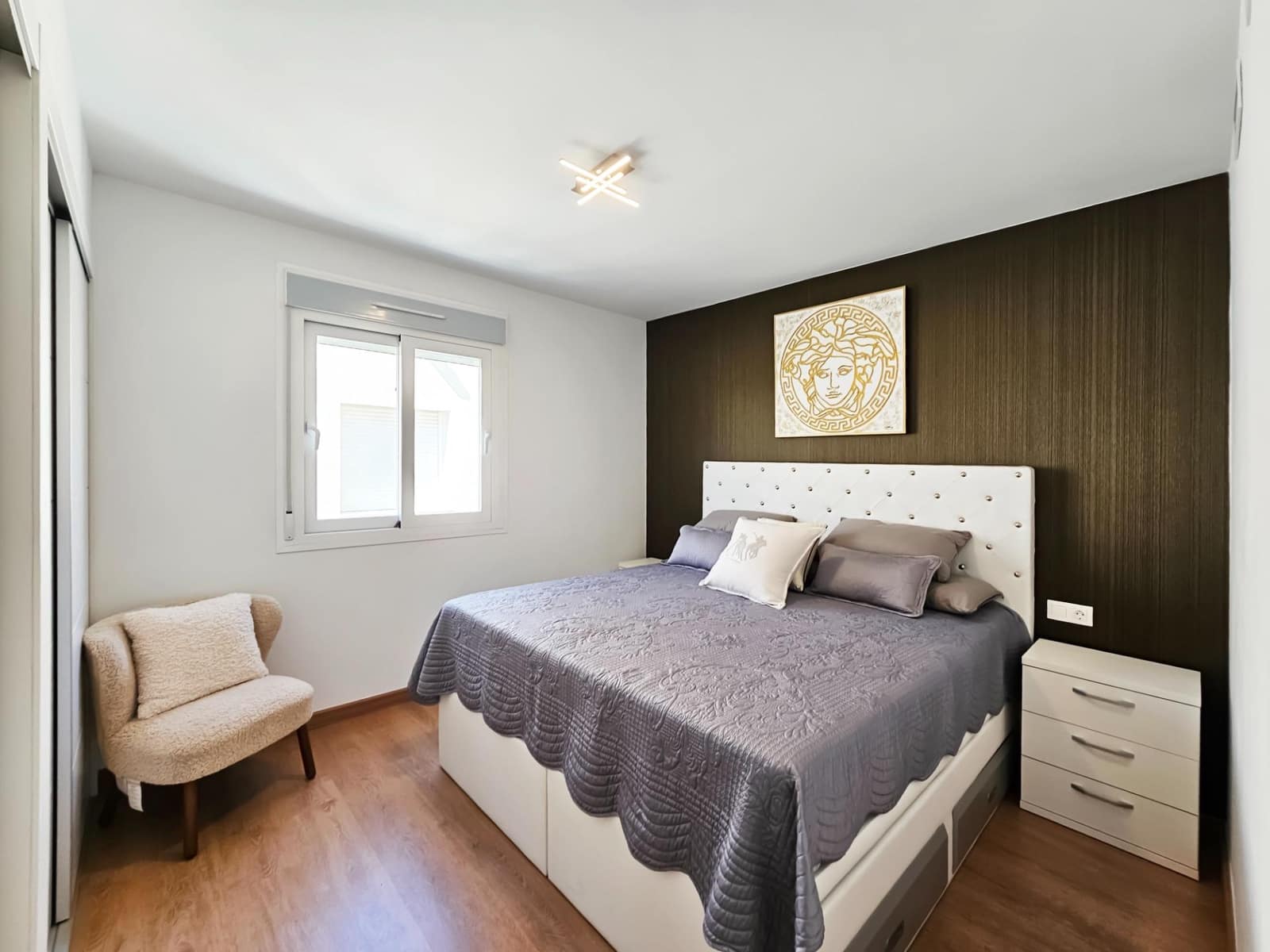 Bungalow de 2 habitaciones en Gran Alacant en venta con piscina - 299.000 € (Ref: 9726672)