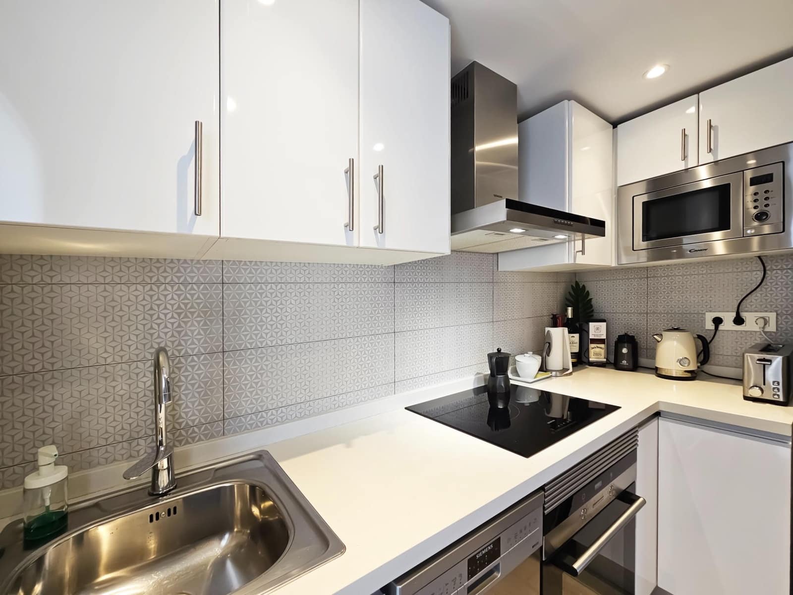 3 sovrum Bungalow till salu i Gran Alacant med pool - 249 000 € (Ref: 9732162)