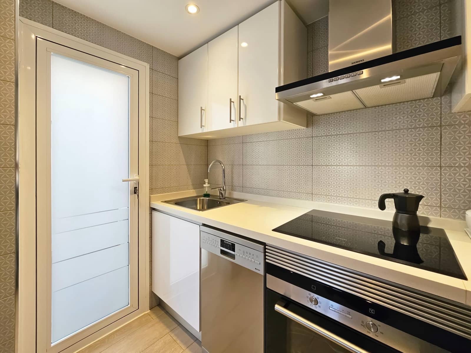 3 sovrum Bungalow till salu i Gran Alacant med pool - 249 000 € (Ref: 9732162)