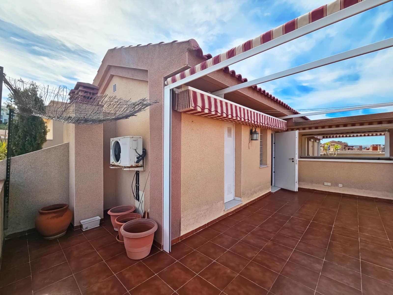 2 chambre Bungalow à vendre à Gran Alacant avec piscine garage - 249 000 € (Ref: 9735619)