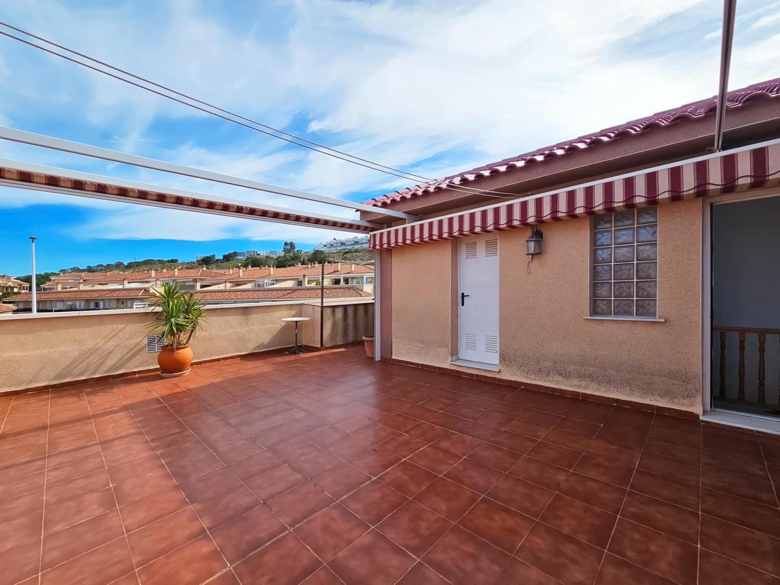 2 chambre Bungalow à vendre à Gran Alacant avec piscine garage - 249 000 € (Ref: 9735619)