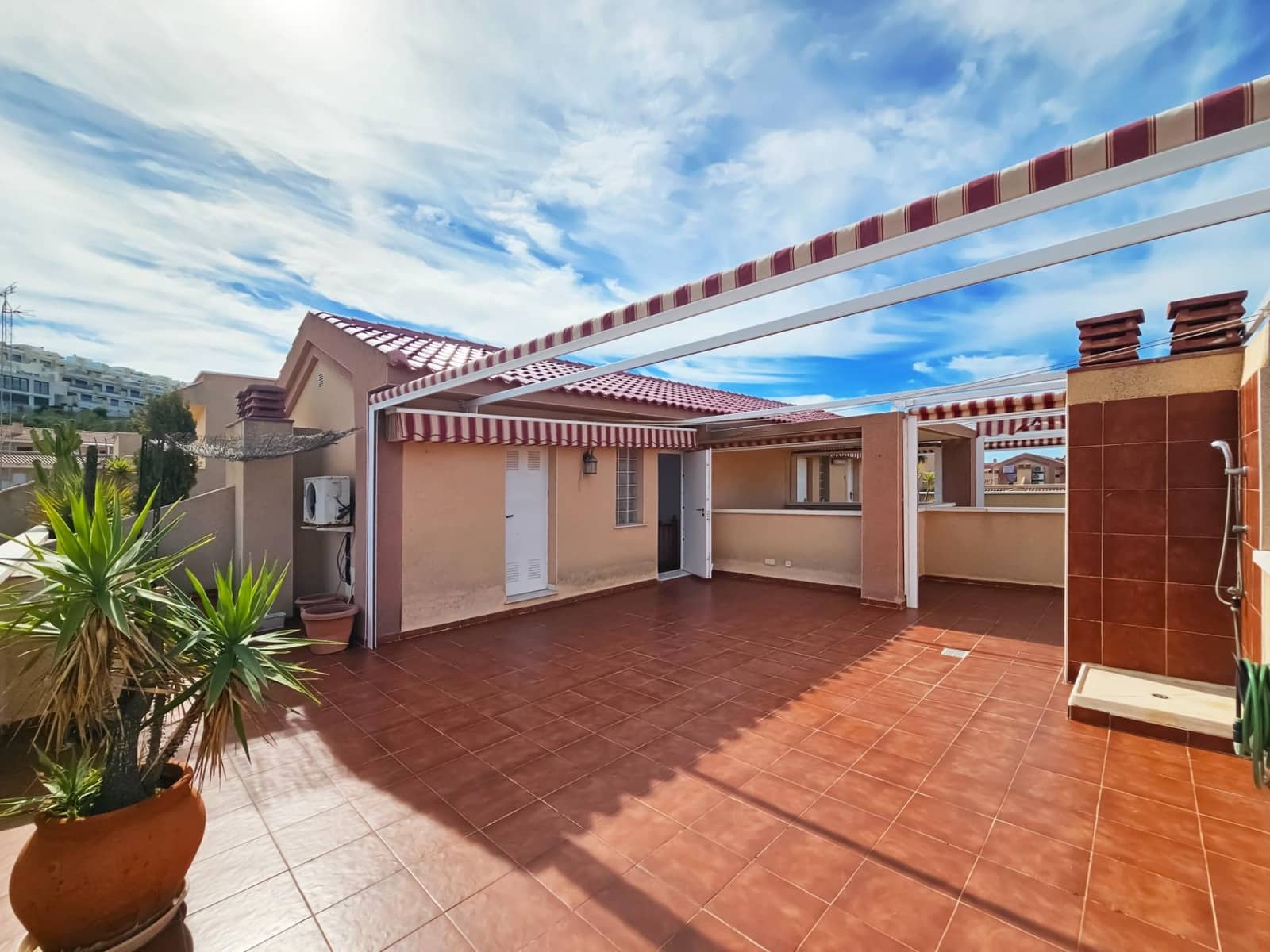2 chambre Bungalow à vendre à Gran Alacant avec piscine garage - 249 000 € (Ref: 9735619)