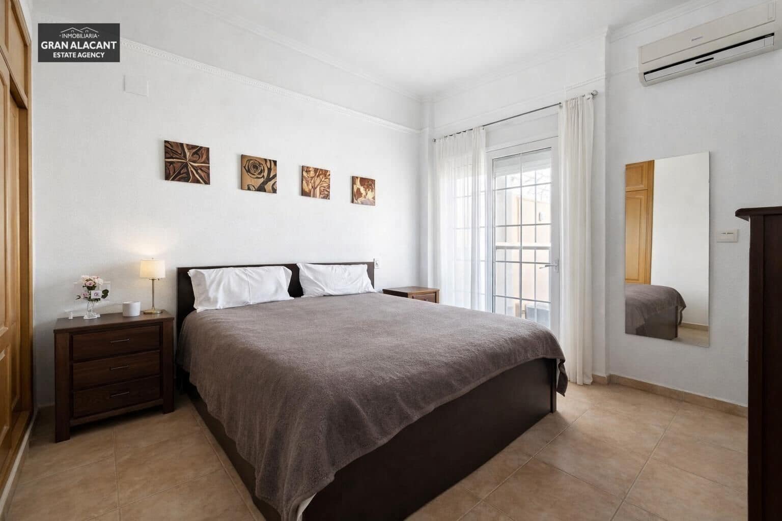 2 sovrum Bungalow till salu i Gran Alacant med pool garage - 265 000 € (Ref: 9755731)