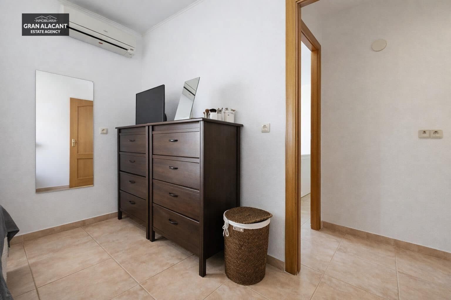 2 sovrum Bungalow till salu i Gran Alacant med pool garage - 265 000 € (Ref: 9755731)