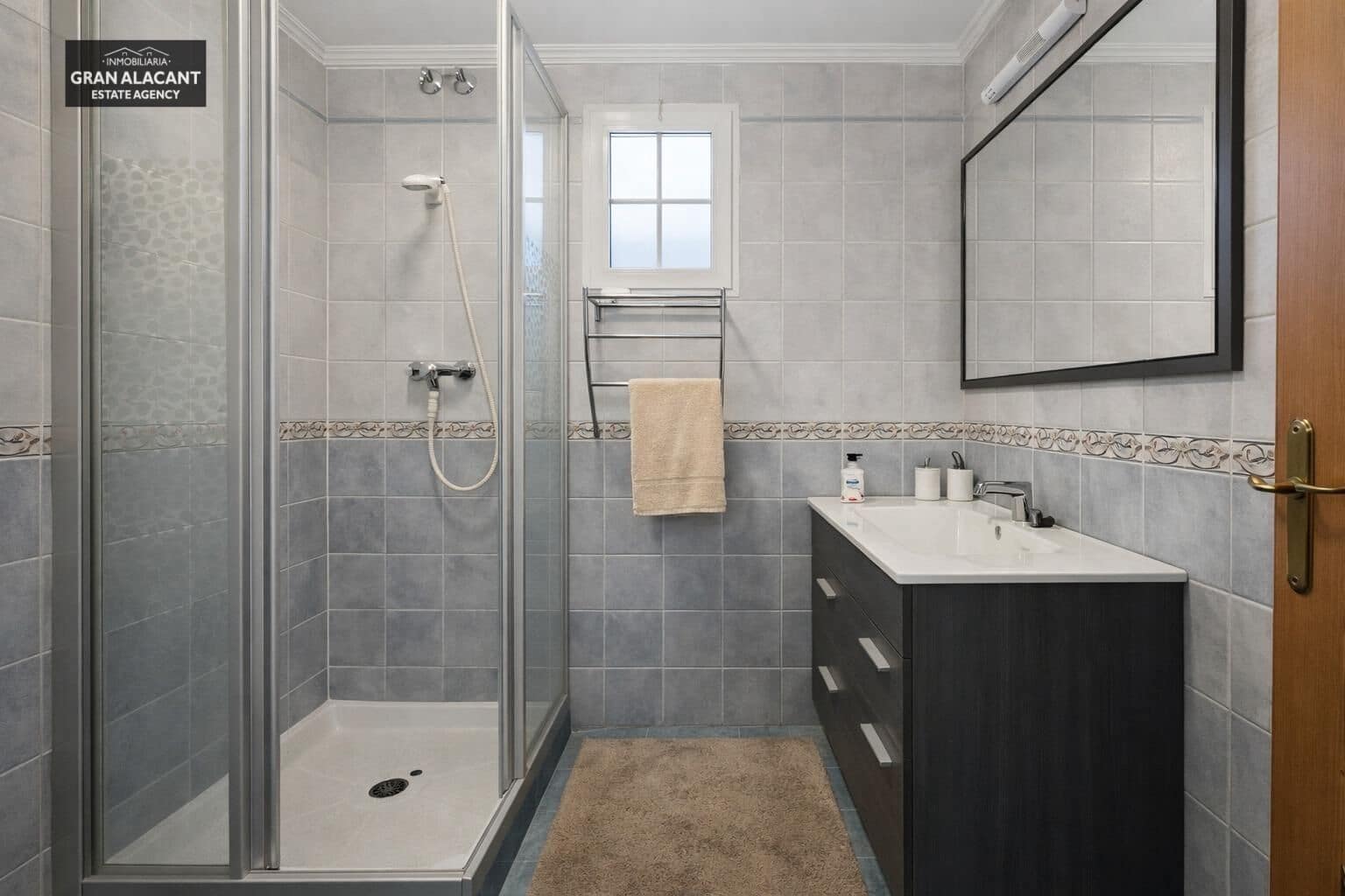 2 sovrum Bungalow till salu i Gran Alacant med pool garage - 265 000 € (Ref: 9755731)