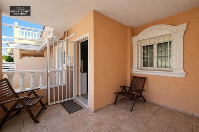 2 sovrum Bungalow till salu i Gran Alacant, Santa Pola med pool garage - 265 000 € (Ref: 9755731)