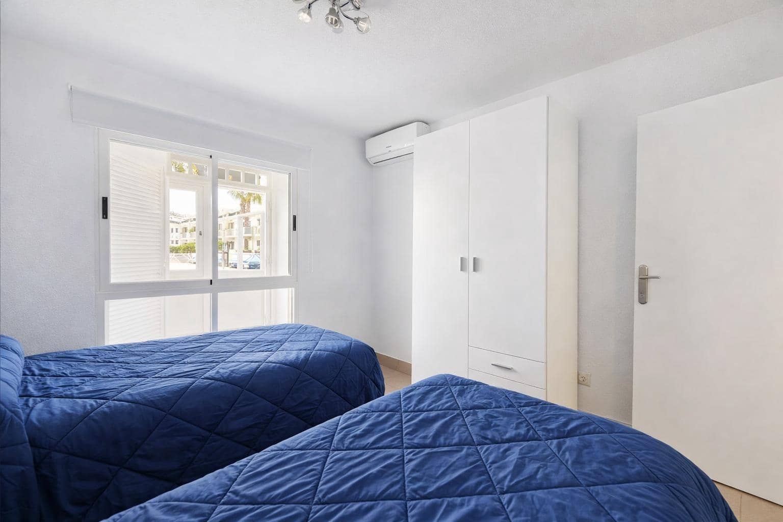 3 makuuhuone Bungalow myytävänä paikassa Gran Alacant mukana uima-altaan - 290 000 € (Ref: 9755732)