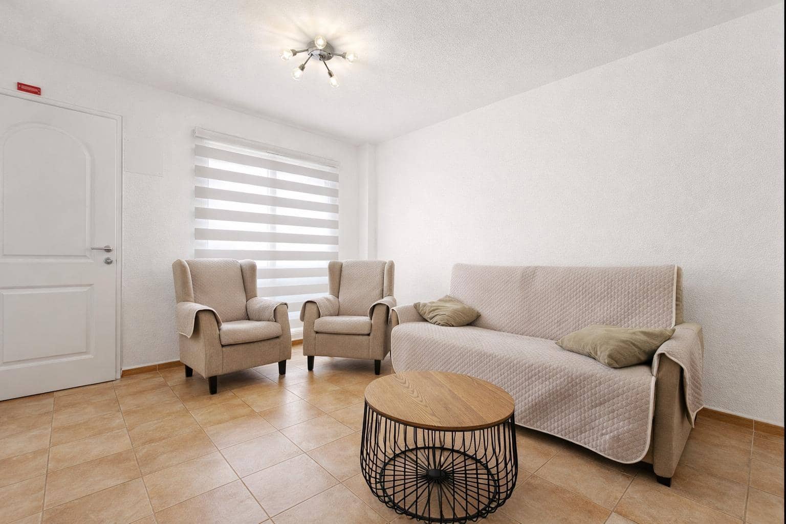 3 makuuhuone Bungalow myytävänä paikassa Gran Alacant mukana uima-altaan - 290 000 € (Ref: 9755732)