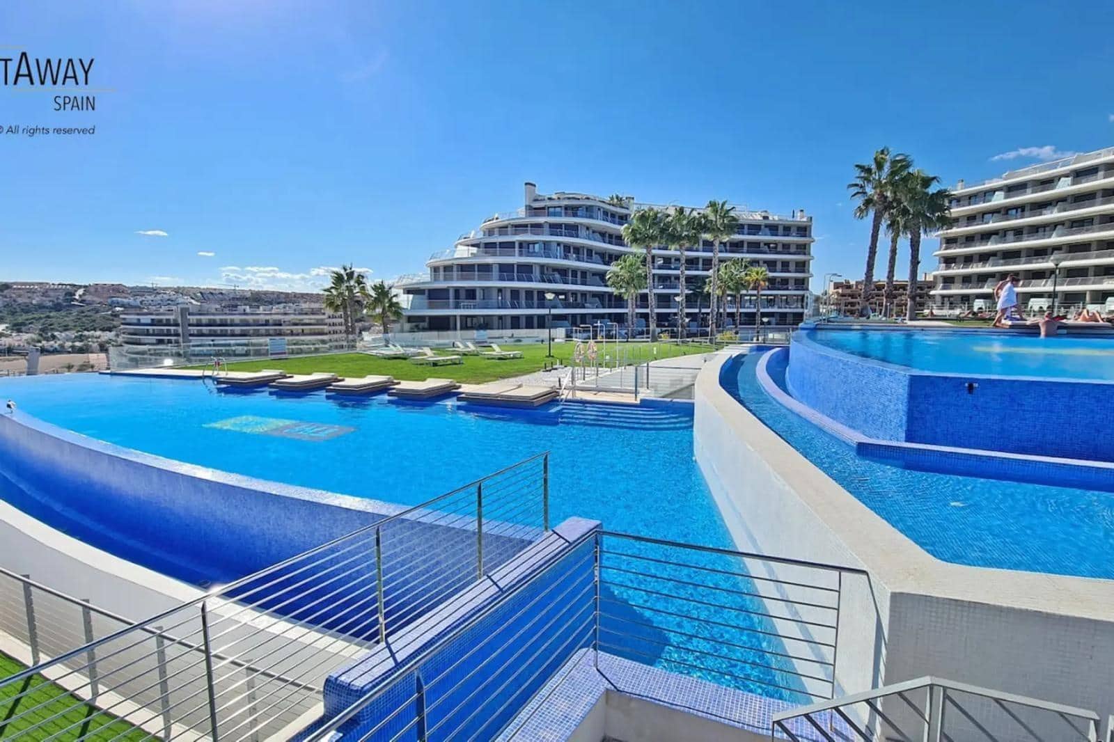 2 sypialnia Penthouse na sprzedaż w Arenales del Sol z basenem garażem - 599 500 € (Ref: 9797150)