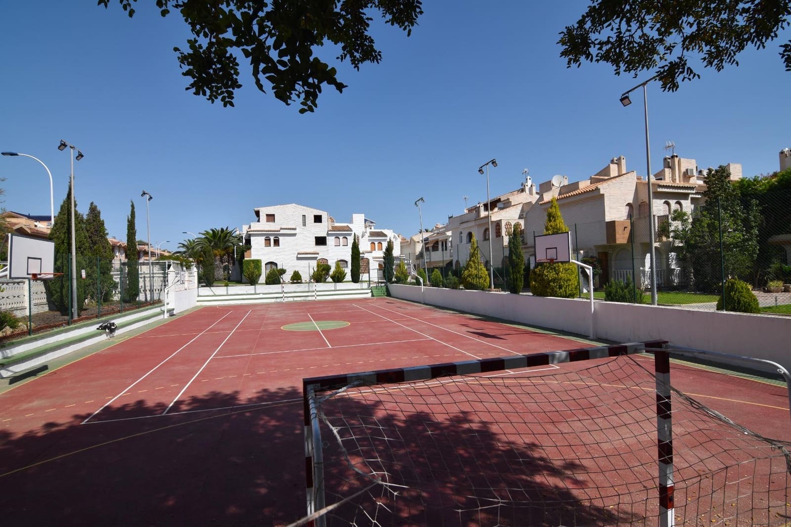4 quarto Bungalow para venda em Gran Alacant com piscina - 309 900 € (Ref: 9811946)