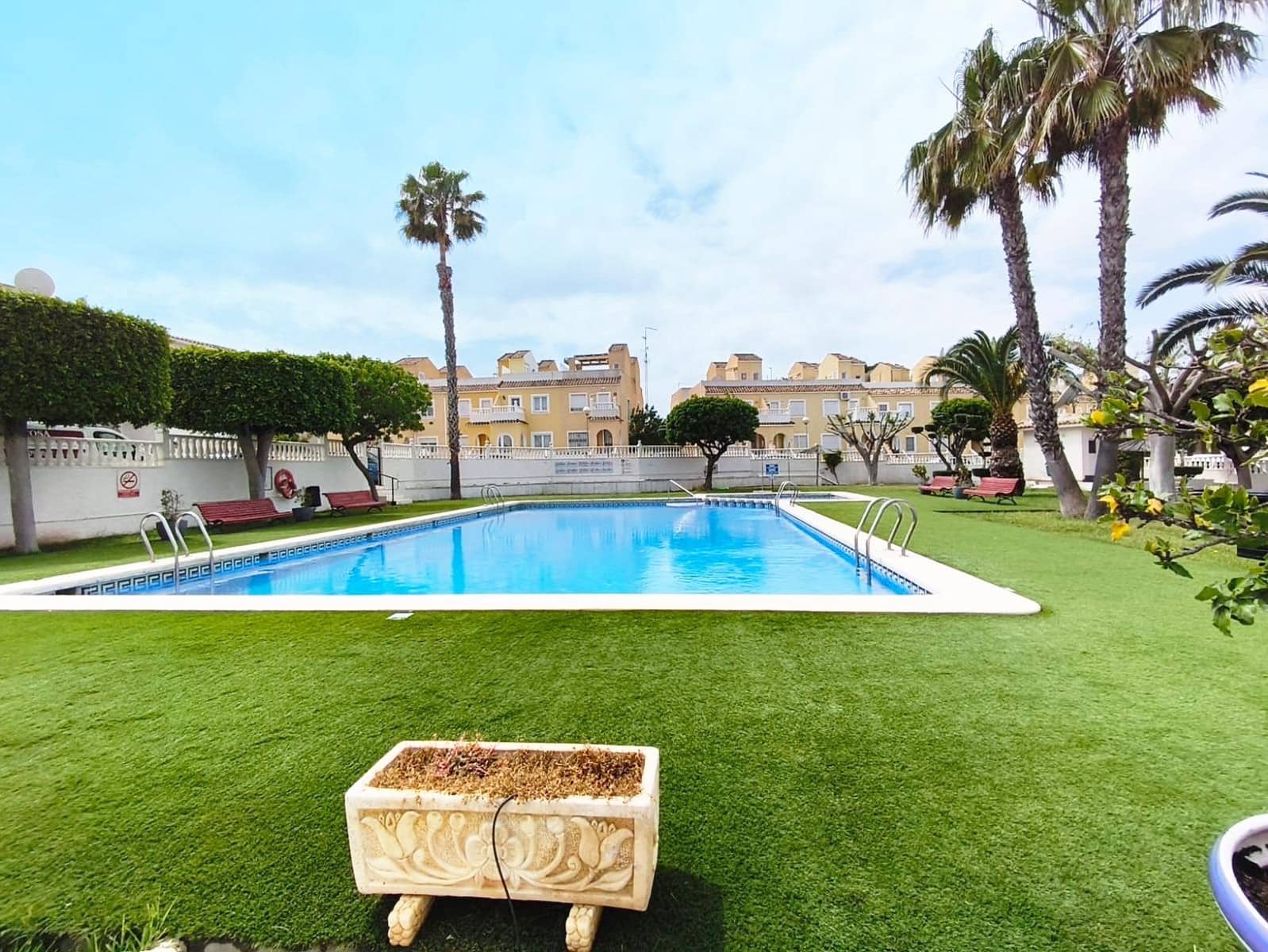 3 bedroom Bungalow for sale in Gran Alacant with pool - € 269,900 (Ref: 9815877)