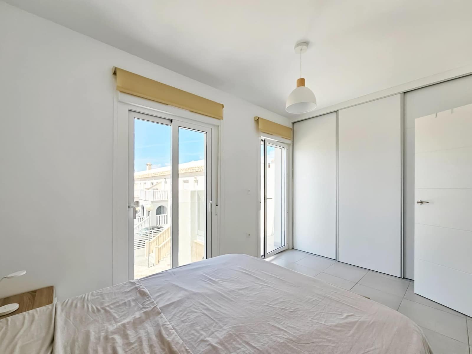 Casa de 3 habitaciones en Gran Alacant en venta con piscina garaje - 320.000 € (Ref: 9820547)