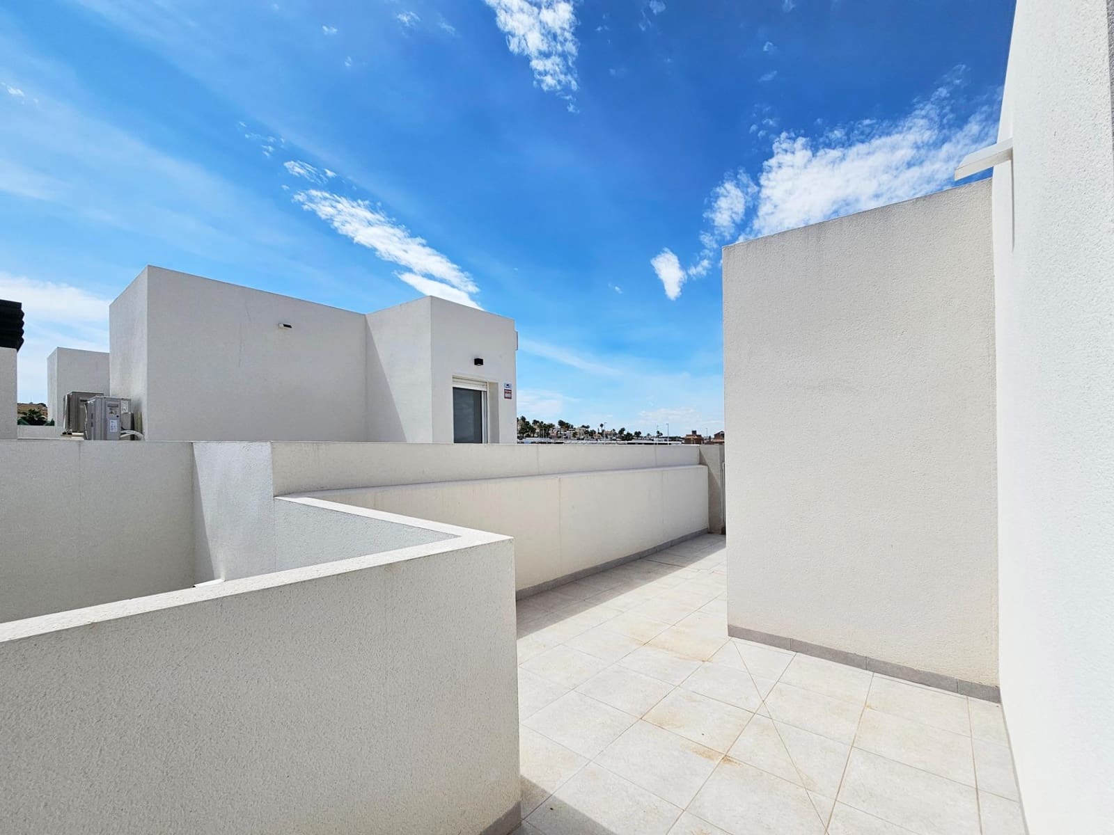 3 bedroom Townhouse for sale in Gran Alacant with pool garage - € 310,000 (Ref: 9820547)