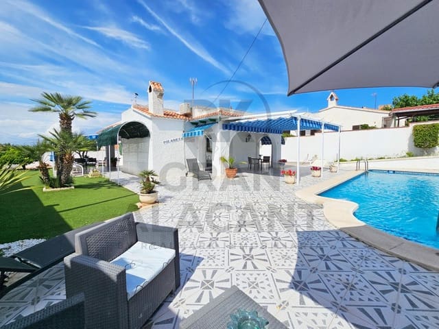 Chalet de 4 habitaciones en Arenales del Sol, Elche / Elx en venta con piscina garaje - 495.000 € (Ref: 9829200)