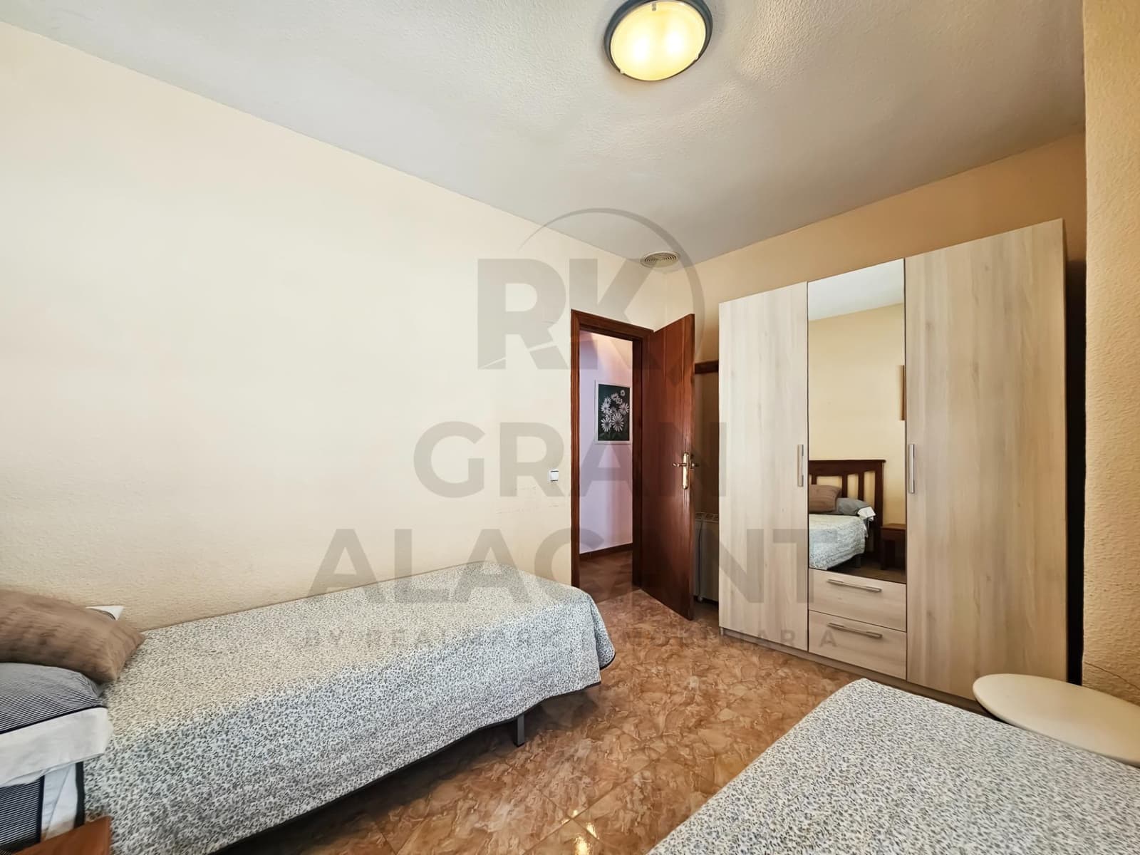 4 bedroom Villa for sale in Arenales del Sol with pool garage - € 495,000 (Ref: 9829200)