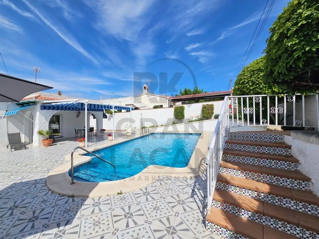Chalet de 4 habitaciones en Arenales del Sol, Elche / Elx en venta con piscina garaje - 495.000 € (Ref: 9829200)