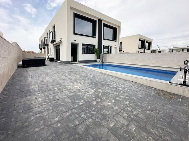 3 bedroom Villa for rent in Monte y Mar, Santa Pola with pool - € 1,800 (Ref: 9843429)