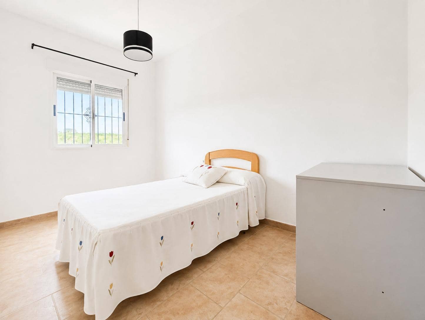 4 soverom Villa til salgs i Novelda med svømmebasseng garasje - € 165 000 (Ref: 9843430)