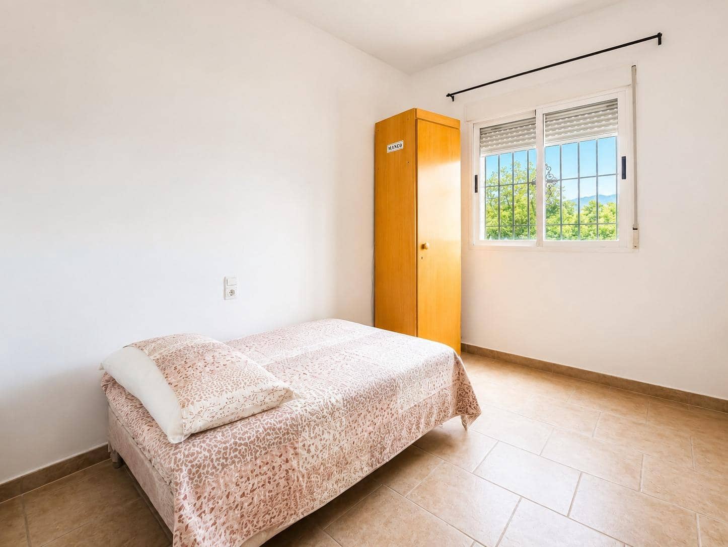 4 soverom Villa til salgs i Novelda med svømmebasseng garasje - € 165 000 (Ref: 9843430)