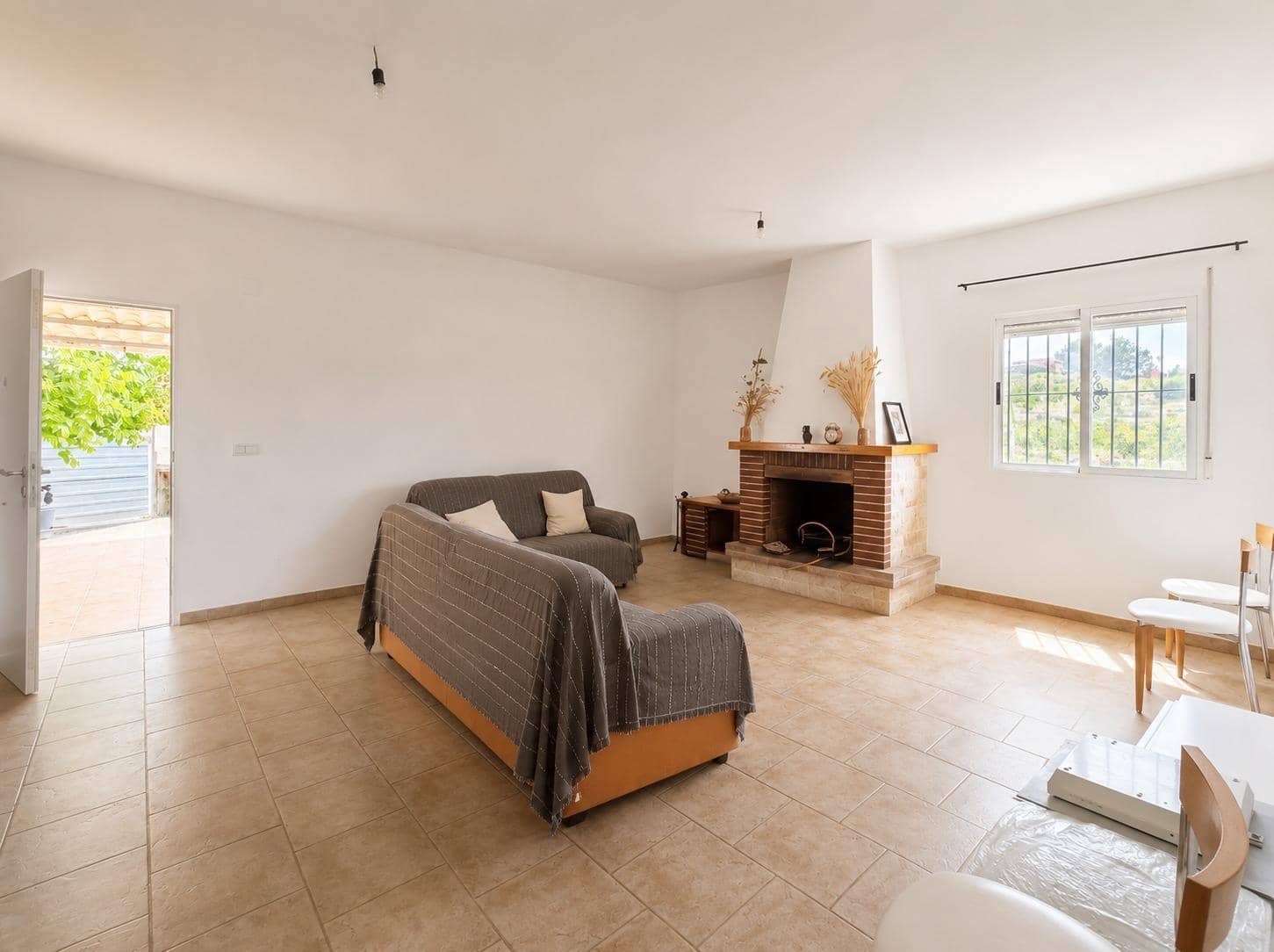 4 soverom Villa til salgs i Novelda med svømmebasseng garasje - € 165 000 (Ref: 9843430)