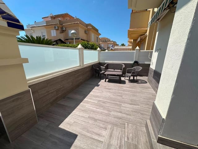 2 bedroom Bungalow for rent in Gran Alacant, Santa Pola with pool - € 950 (Ref: 9876481)