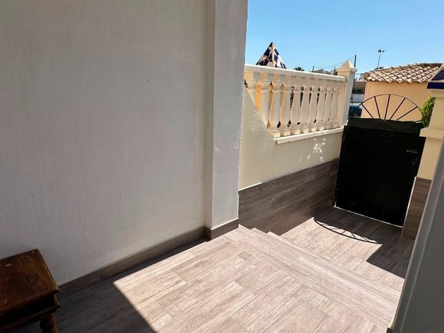 2 bedroom Bungalow for rent in Gran Alacant, Santa Pola with pool - € 950 (Ref: 9876481)