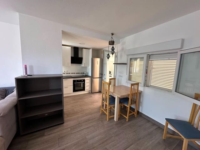 2 bedroom Bungalow for rent in Gran Alacant, Santa Pola with pool - € 950 (Ref: 9876481)