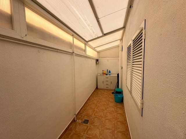 2 bedroom Bungalow for rent in Gran Alacant, Santa Pola with pool - € 950 (Ref: 9876481)