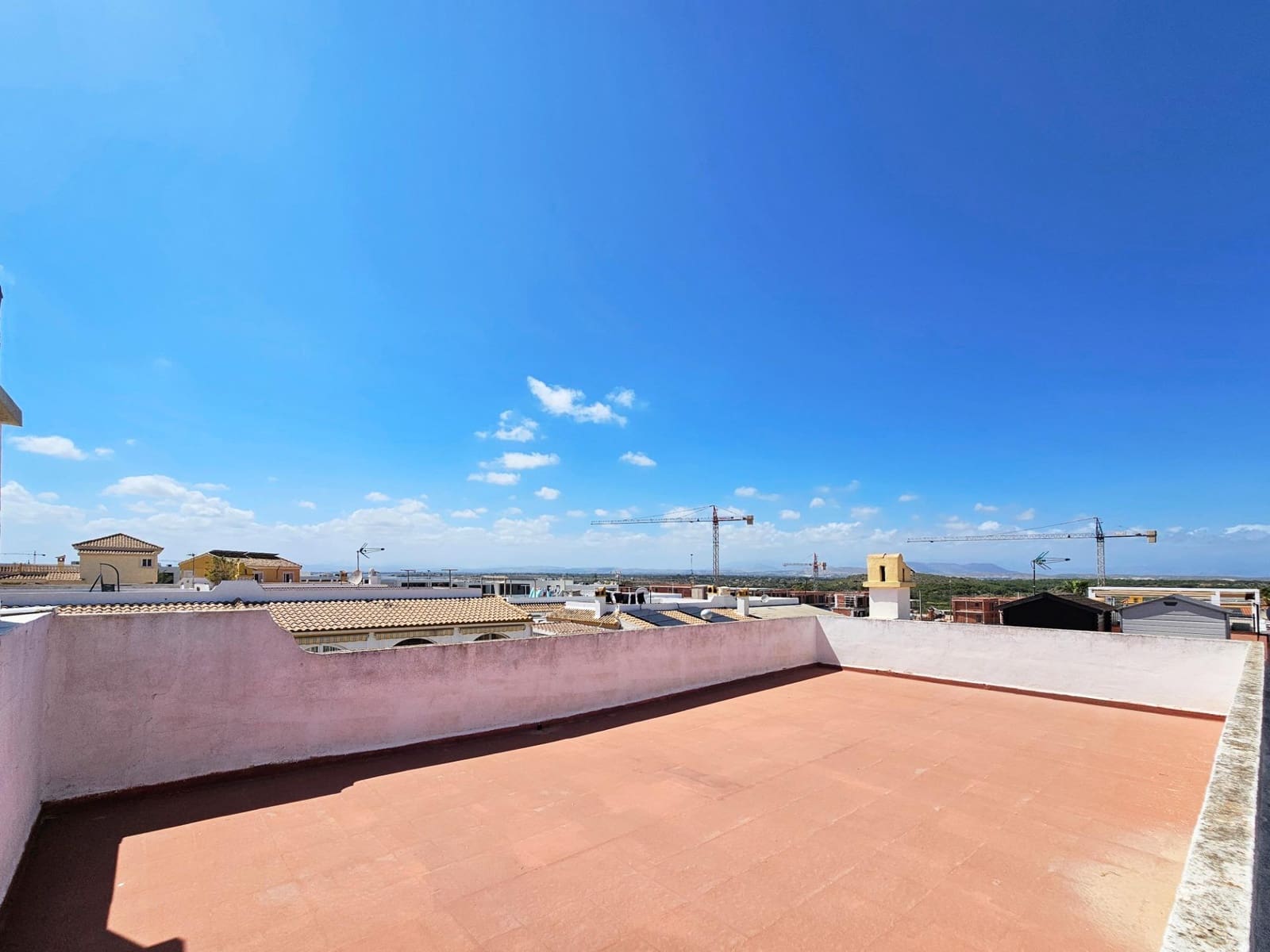 2 bedroom Bungalow for sale in Gran Alacant with pool - € 250,000 (Ref: 9884844)