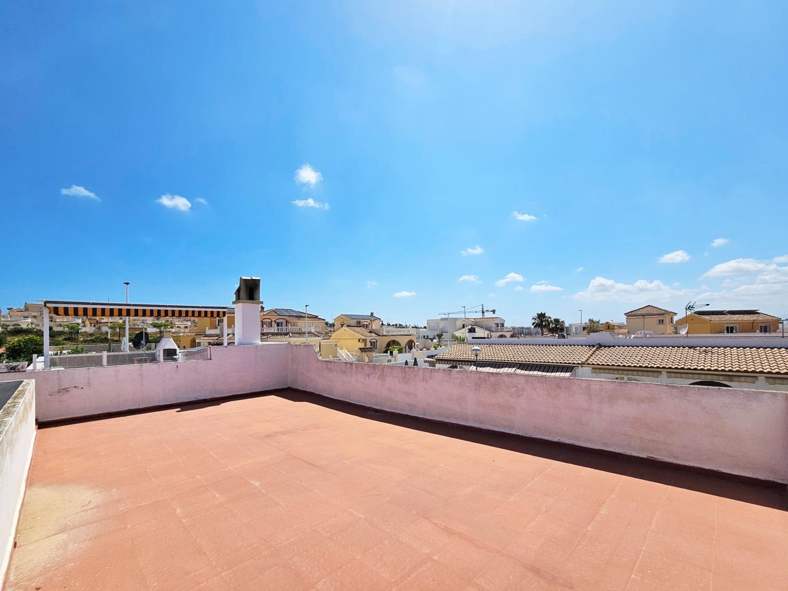 2 bedroom Bungalow for sale in Gran Alacant with pool - € 250,000 (Ref: 9884844)