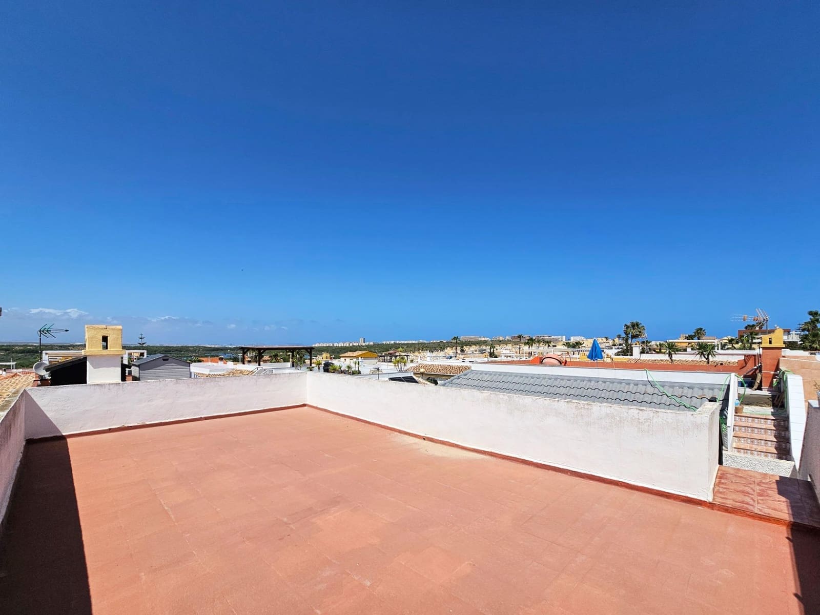 2 bedroom Bungalow for sale in Gran Alacant with pool - € 250,000 (Ref: 9884844)