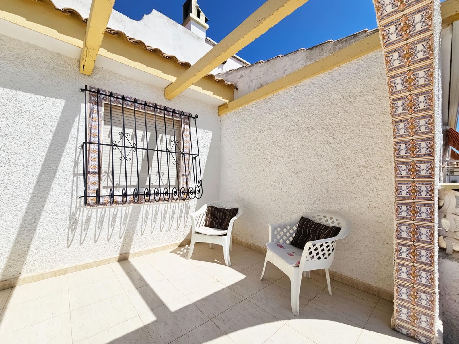 2 bedroom Bungalow for sale in Gran Alacant with pool - € 250,000 (Ref: 9884844)