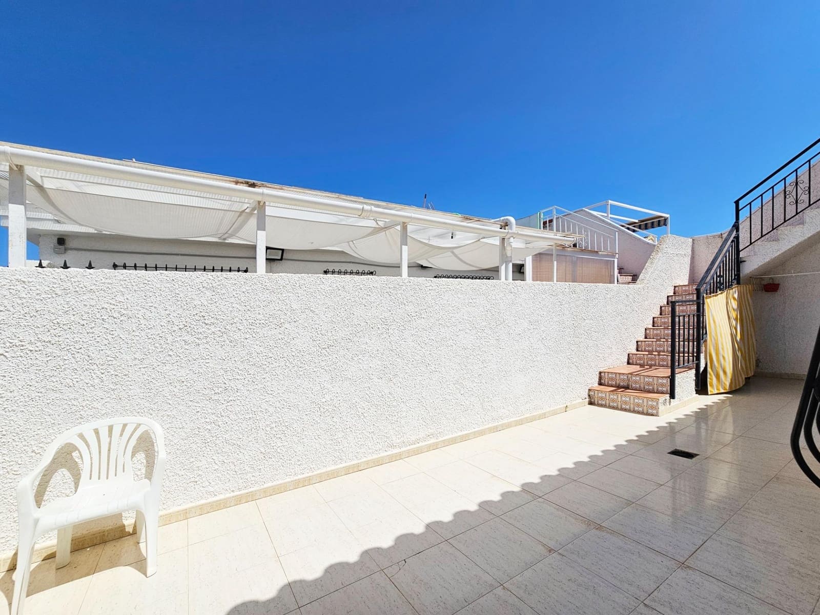 2 bedroom Bungalow for sale in Gran Alacant with pool - € 250,000 (Ref: 9884844)