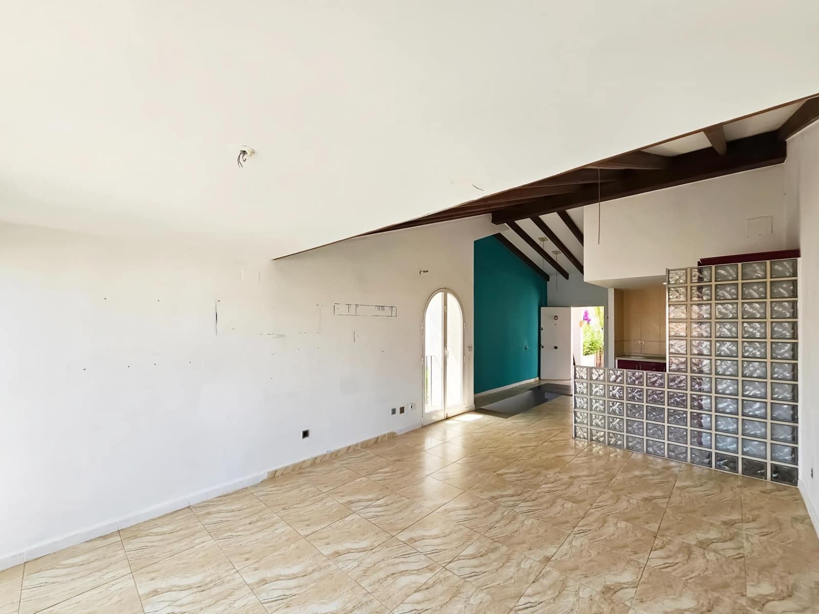 2 bedroom Bungalow for sale in Gran Alacant with pool - € 290,000 (Ref: 9893917)