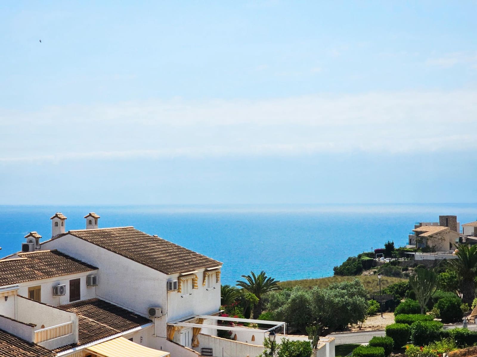 2 bedroom Bungalow for sale in Gran Alacant with pool - € 290,000 (Ref: 9893917)