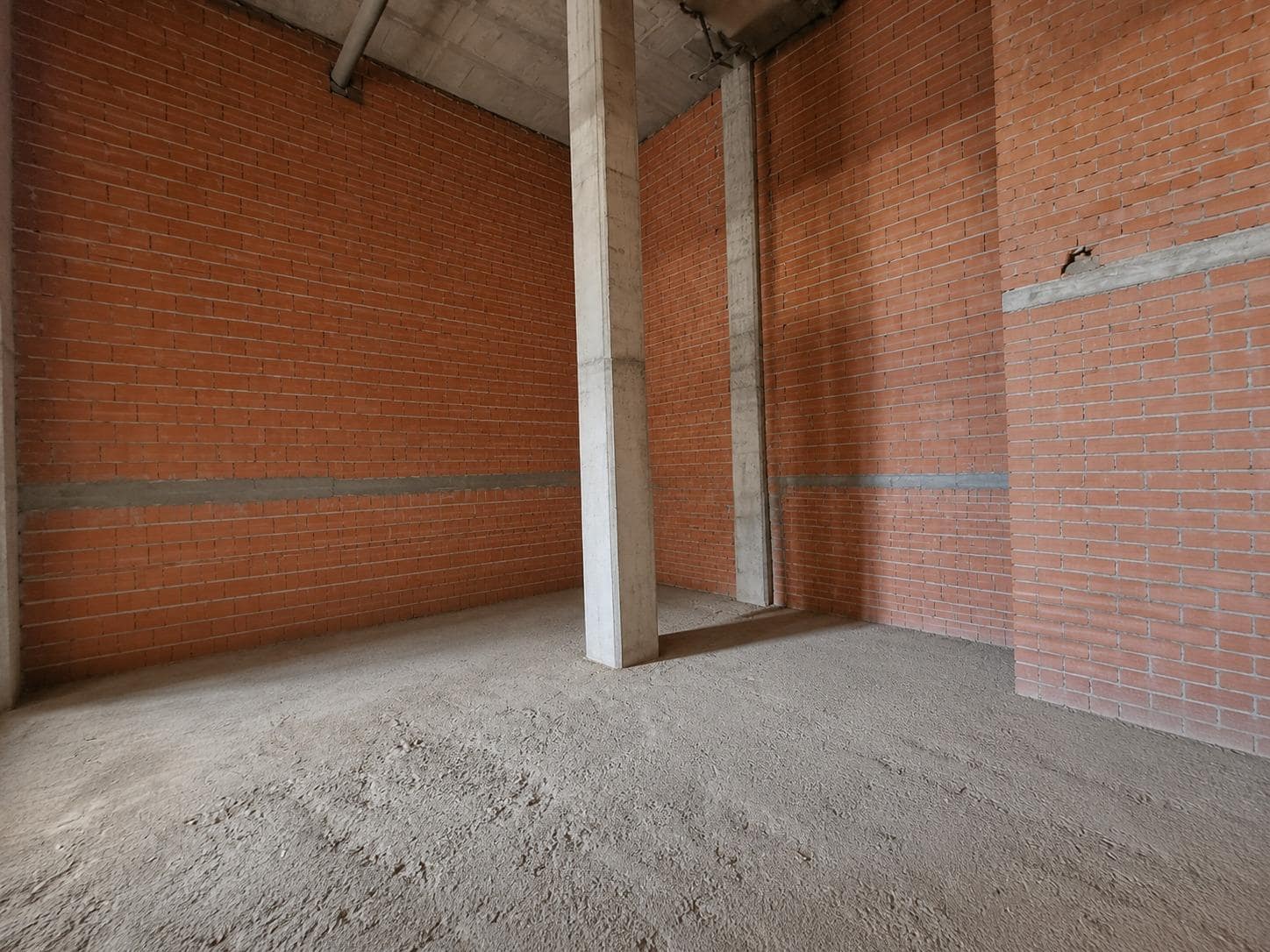 Kommersiell till salu i Alicante stad - 125 000 € (Ref: 9903979)