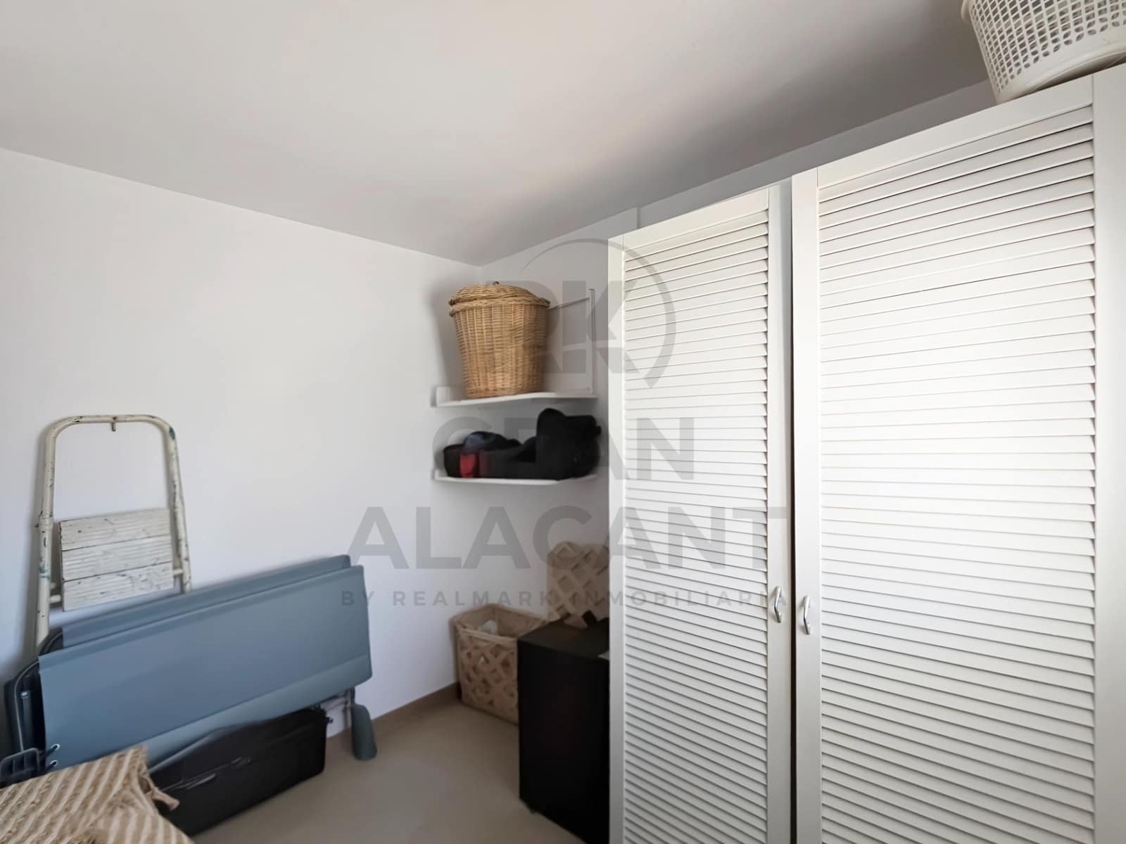 2 Zimmer Bungalow zu verkaufen in Gran Alacant mit Pool - 255.000 € (Ref: 9922340)
