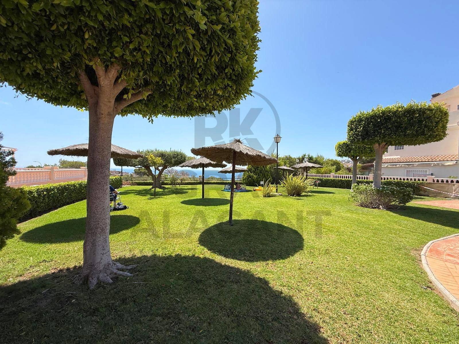 2 Zimmer Bungalow zu verkaufen in Gran Alacant mit Pool - 255.000 € (Ref: 9922340)